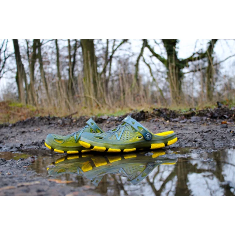 bc-00009310_catclogs-03_lifestyle-Photoroom